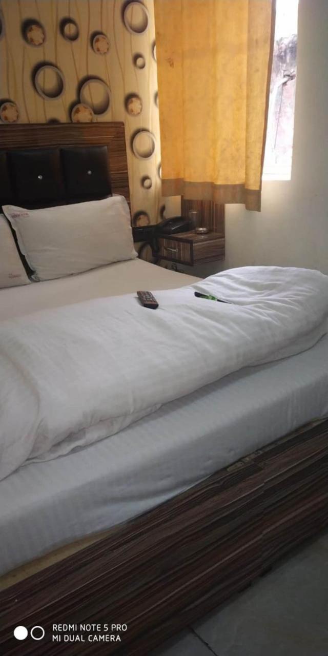 Hotel Marwari@New Delhi Railway Station Екстериор снимка